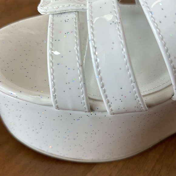 Circus by Sam Edelman Strappy Platform Sandal - Picture 12 of 14